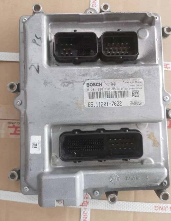 Hộp ECU Doosan DL06/DL08